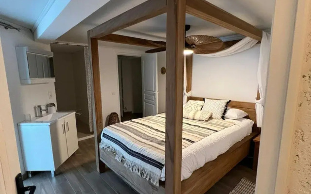 Holiday Home in Dordogne With Pool & Bubble Bath