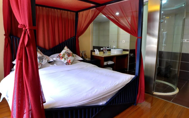 E Fashion Hotel
