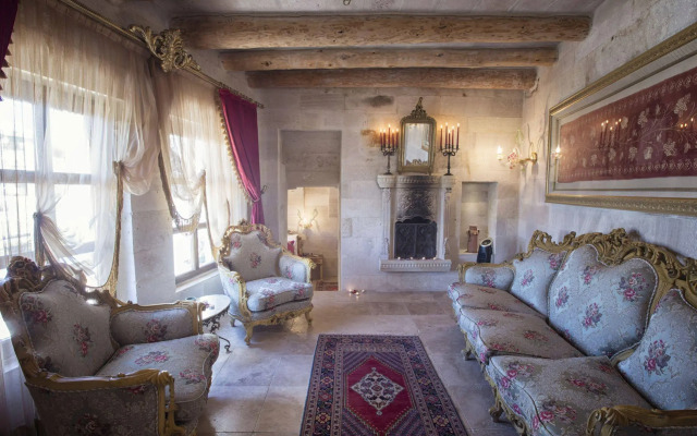 Elika Cave Suites Cappadocia, Curio Collection by Hilton