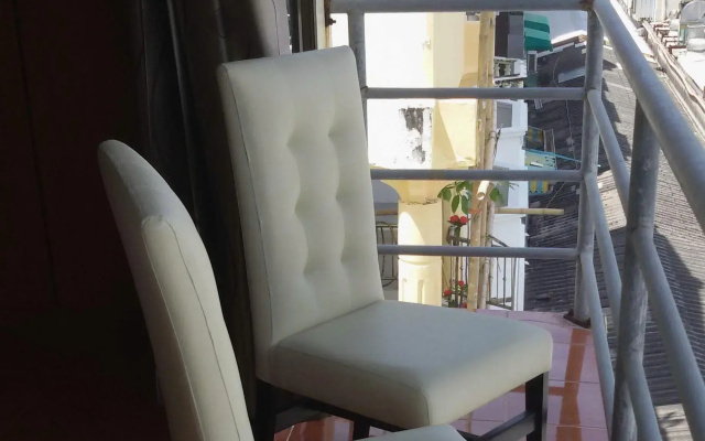 Patong Rose Guest House