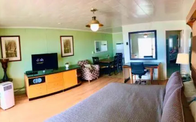 The Colony Apartments