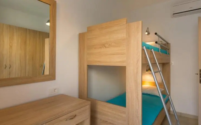 Socrates Studios & Apartments