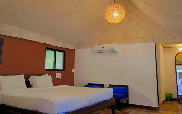 Hiranya Resorts