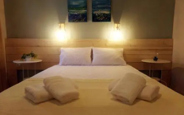 Leia Guest House