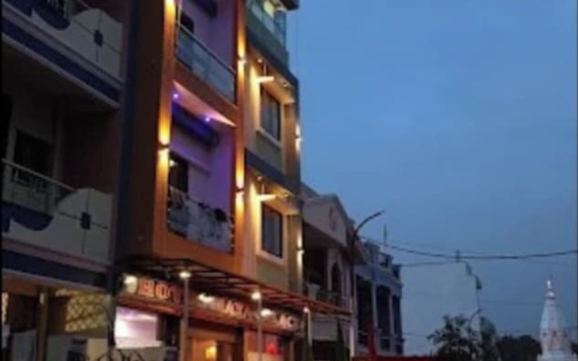 Hotel Maya Palace