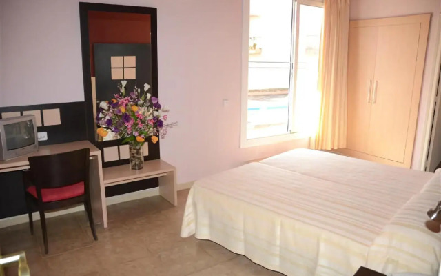 Hotel Aubi
