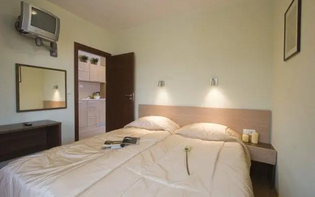 Hotel Redenka Holiday Club