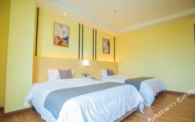 Yijia Business Hotel