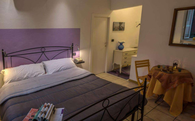Lisetta Rooms