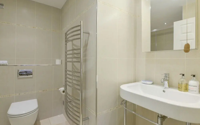 12 Burgh Island Causeway