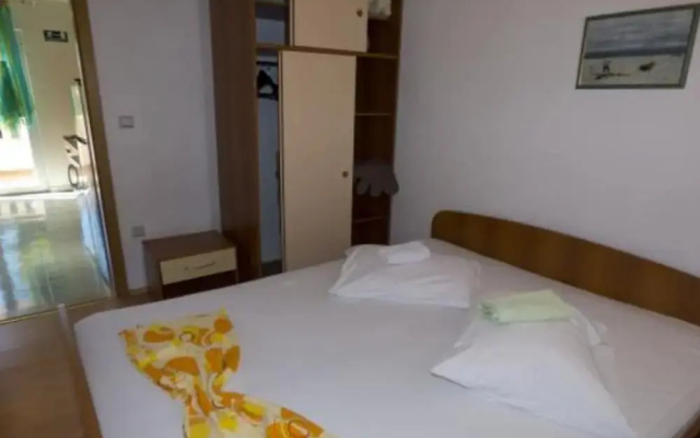 Beachfront Apartments Plaža