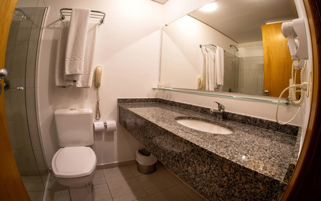 Hotel Campo Largo Express