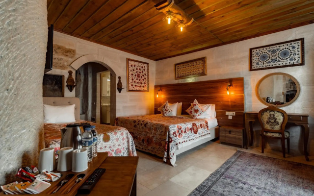 Amber Cave Suites