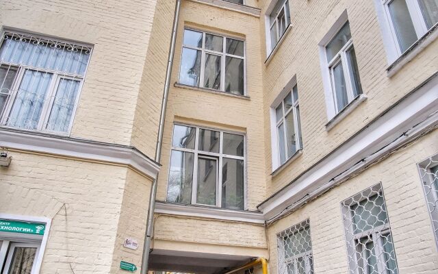 Cozy People Hostel вид на фасад