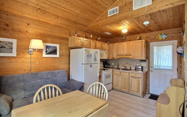 NC 12 56821-10 Condo
