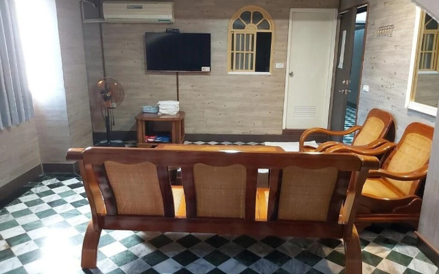 Gui Zu Hotel