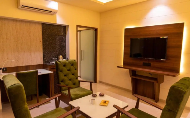 Hotel Pratham