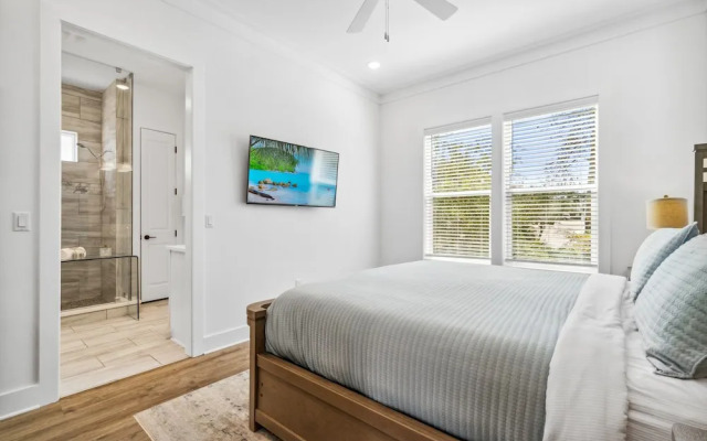 30A Beach House - Mira Bella by PHG