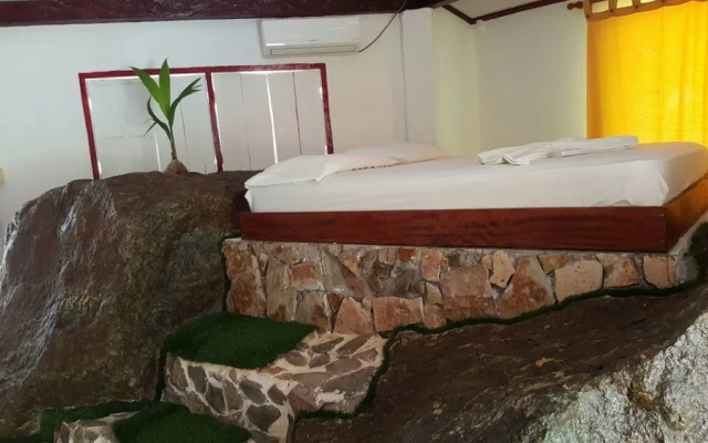 Sister Moon Hotel