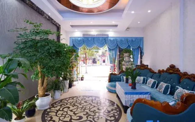Zhenxiong Hongjin Hotel