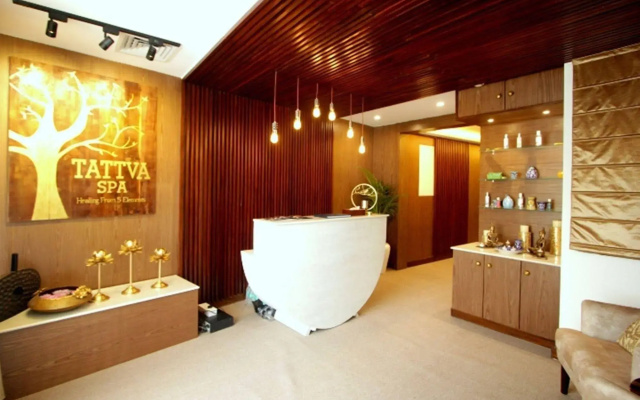 Hotel Shanti Palace