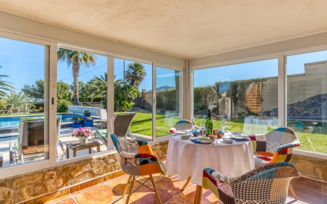 Deluxe Apartment in Albir With Pool & Garden