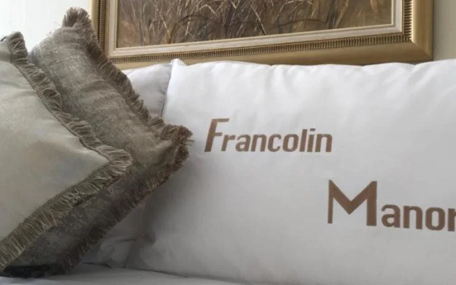 Francolin Manor