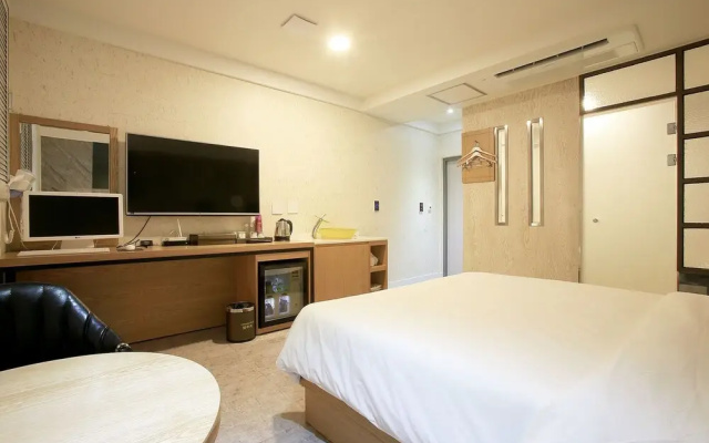 Gimpo Bellucci Motel