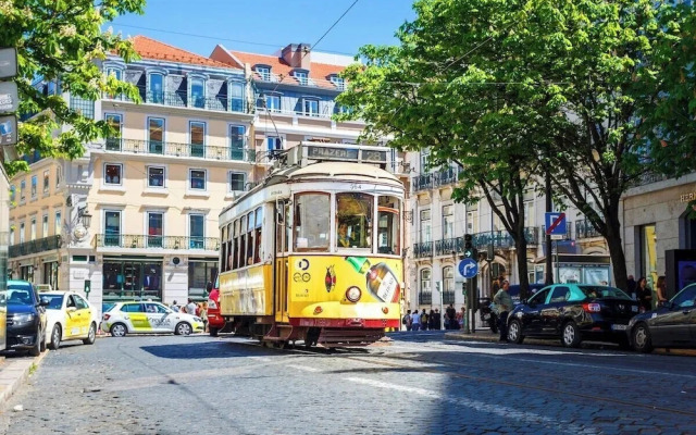 Chiado Balcony Apartment