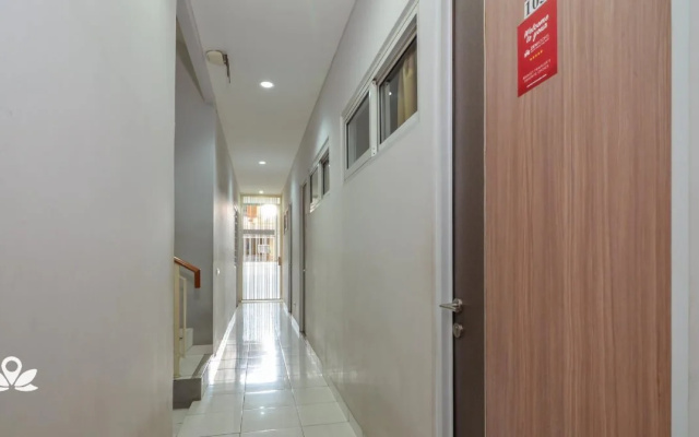 Griya Rasuna by Zen Rooms