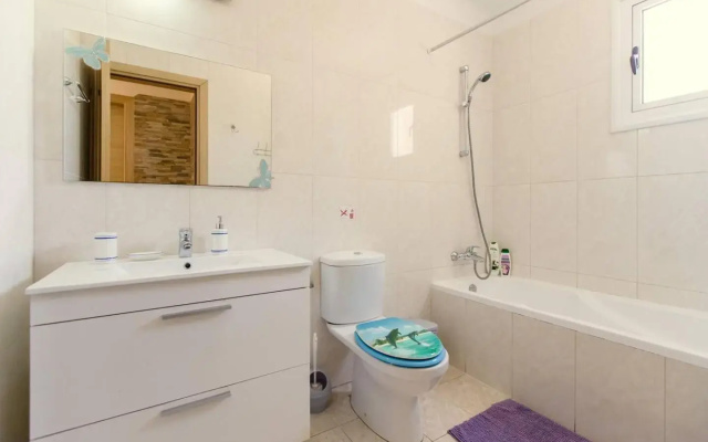 Nissi 3 Pool Access Garden Apartment