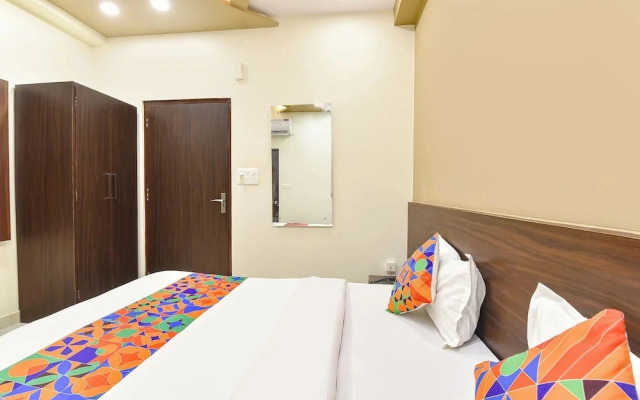 Fabhotel Dream Stay