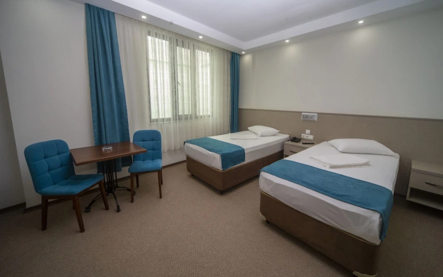 Vira 10 Hotel