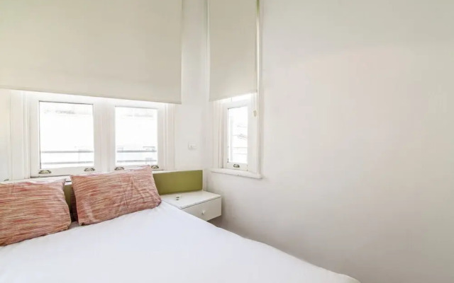 Central Flat With City View Near Istiklal Street