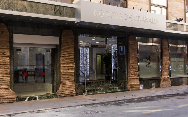 Hotel Corona De Granada вид на фасад