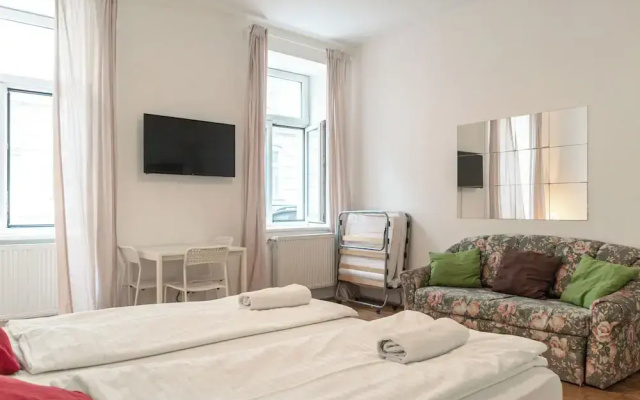 Affordable 3BR Apt Belvedere Vicinity