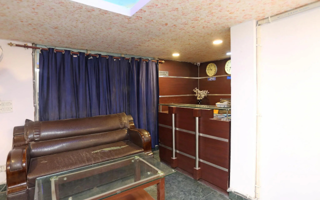 OYO 13278 Hotel Mohan Regency