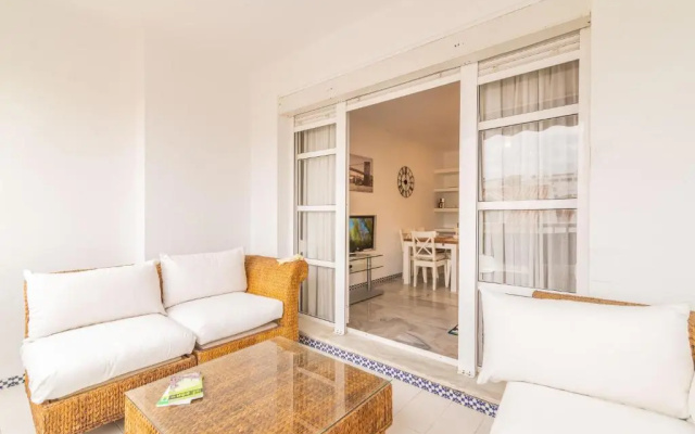 Well-located 3BDR Apartment in Fuengirola