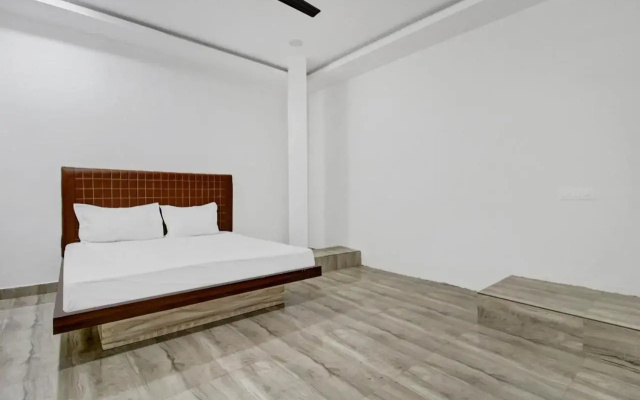 POP 80595K P2 Hotel And Resort