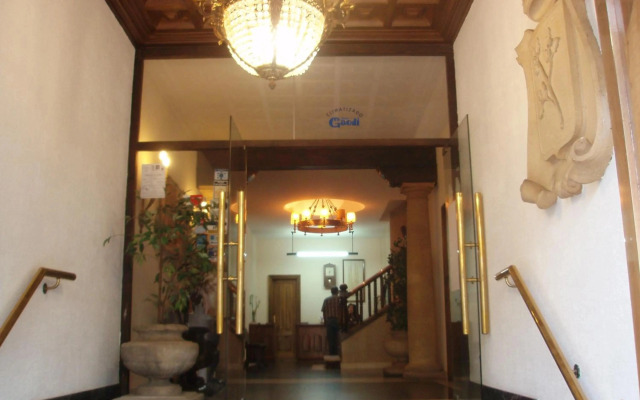 Hotel Gaudí