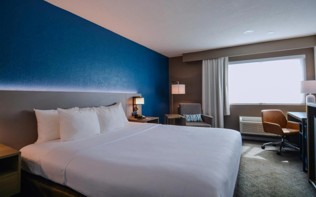 Comfort Inn & Suites Moreno Valley near March Air Reserve Base