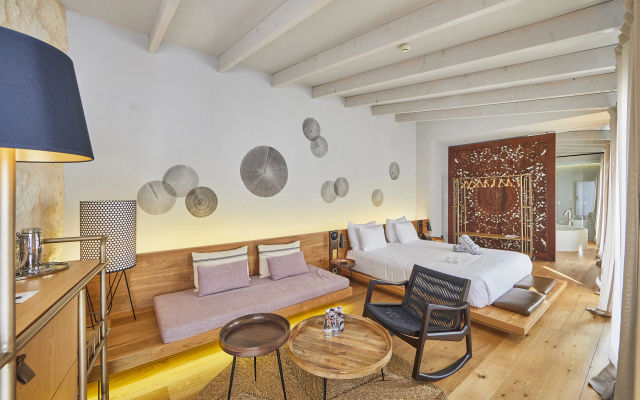 Puro Oasis Urban Hotel