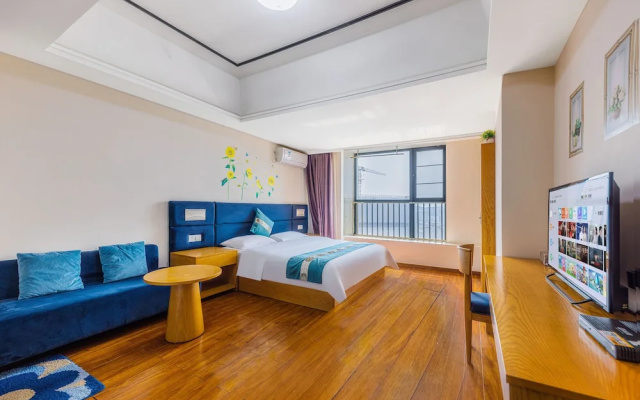 Home Inn Huayi Apartment