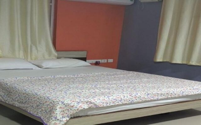 Отель Room Maangta 328 - Colva Goa Гоа комната для гостей