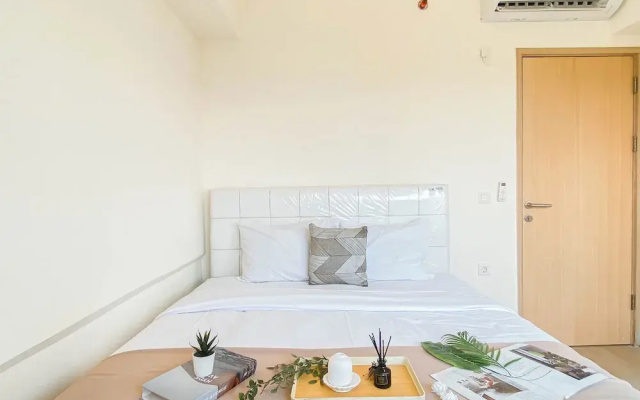 Good Deal 2Br At Meikarta Apartment