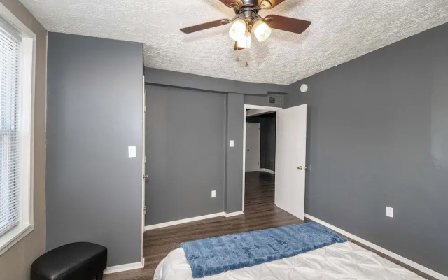 Monmouth Loft 4