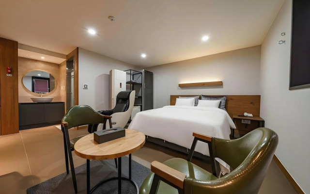 Soseol Smith Hotel