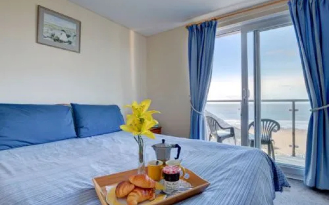 Flat 28 Clifton Court