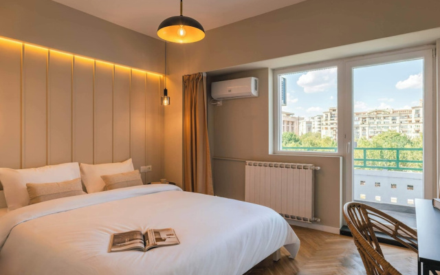 New Unirii Apartments by Olala Homes