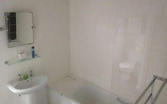 Metrolets 3 Serviced Accommodation